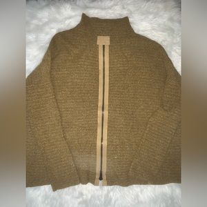 Free People SWEATER!!